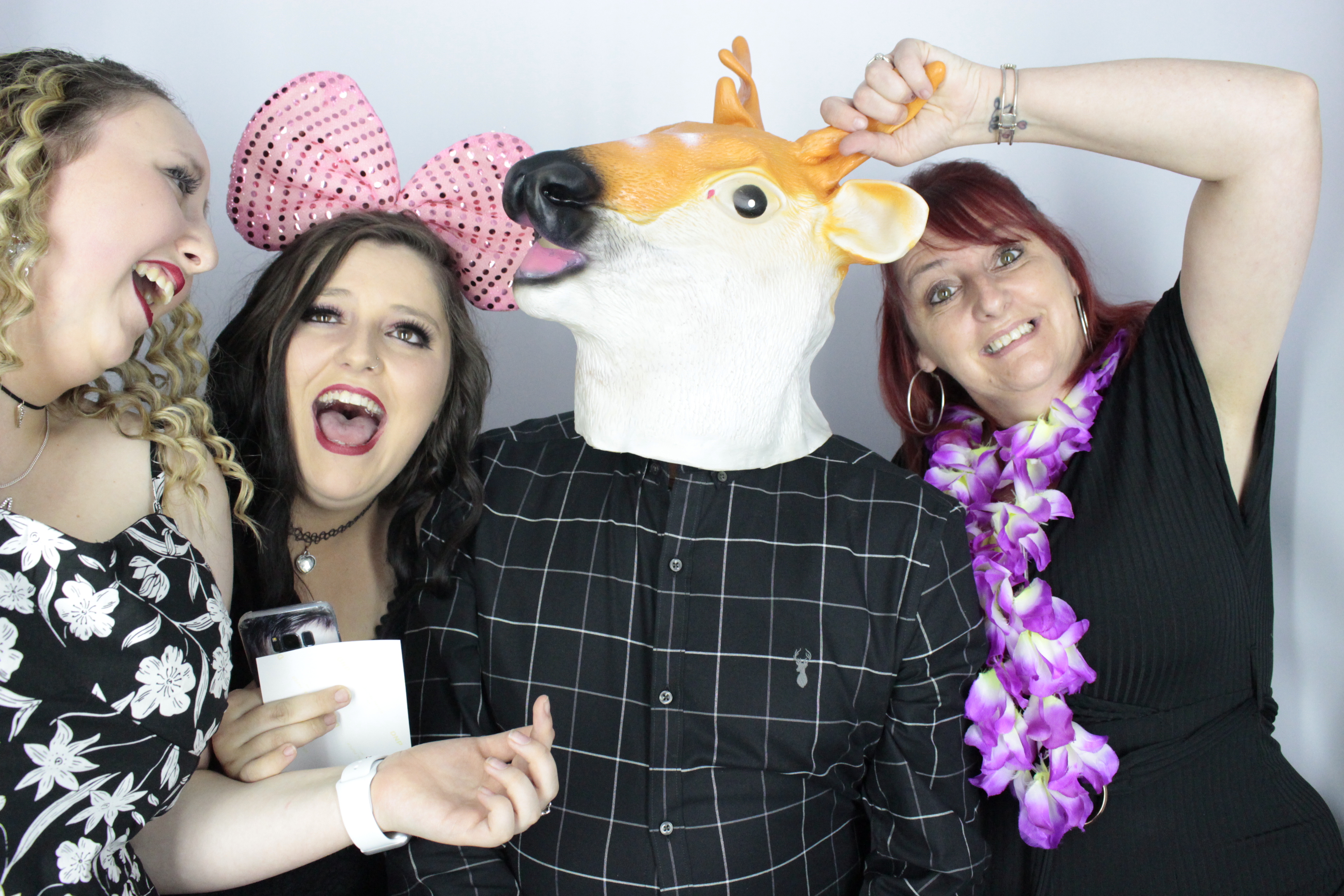 Tom & Donna's Wedding  | View more photos from the event at gallery.myphotoboothexperience.co.uk/u/MyPhotoBoothExperienceLtd/Tom-Donnas-Wedding